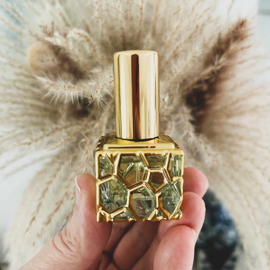 Caged Glass Travel Perfume Atomizer + Perfume Refill