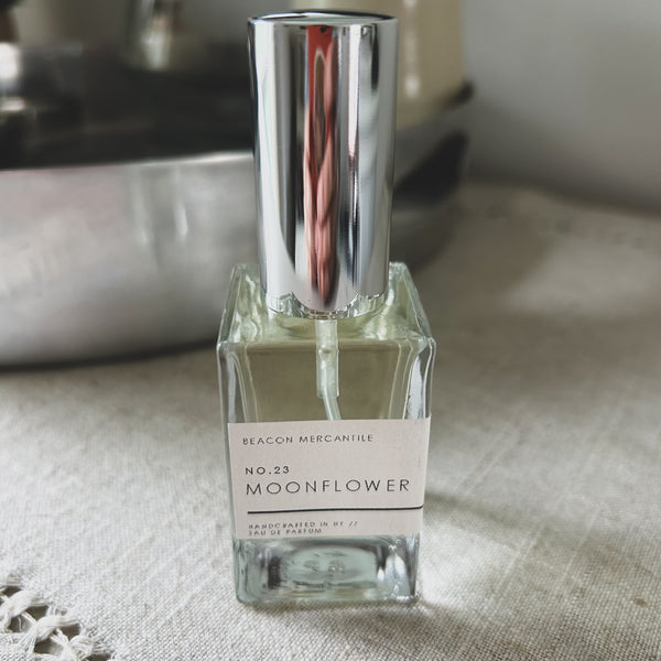 No.23 Moonflower // 30ml Eau de Parfum