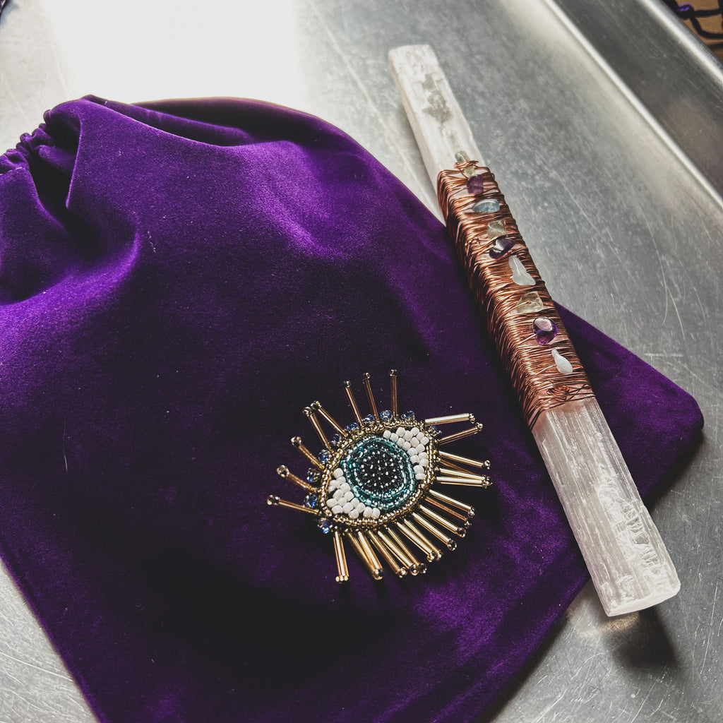 Good Vibes Handmade Selenite, Copper & Crystal Wands ✨